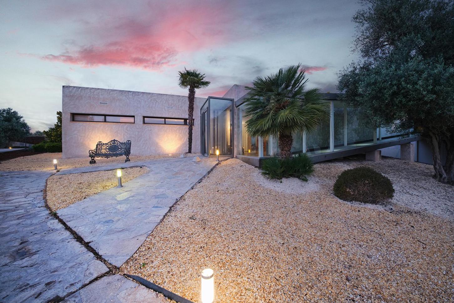 Hotel Spa Villa Nazules Chueca Bagian luar foto